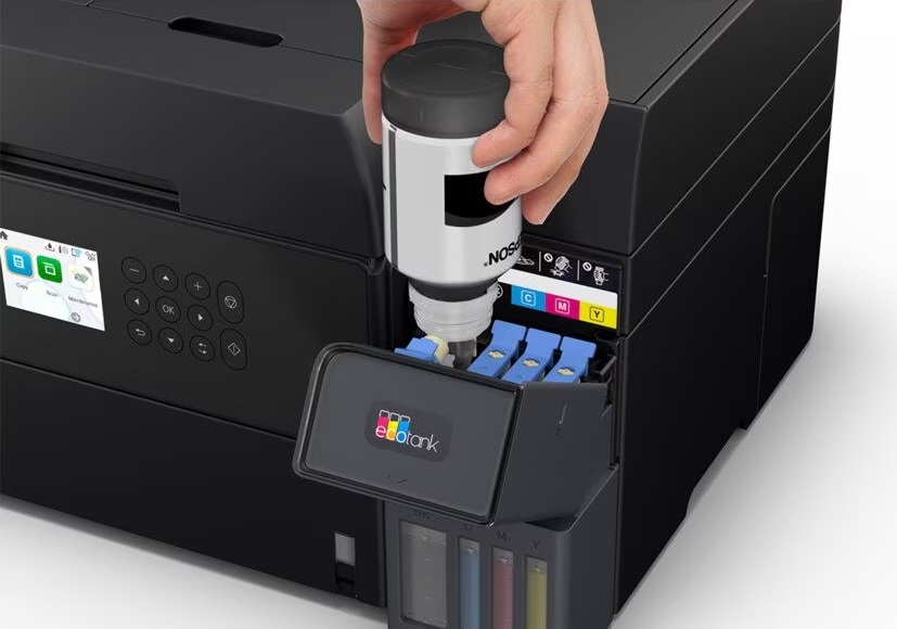 <article bis_size="{"x":22,"y":20,"w":940,"h":1544,"abs_x":321,"abs_y":977}" style="font-family:'Segoe UI',Arial,sans-serif;font-size:18px;color:#000000;line-height:1.7;max-width:900px;margin:0 auto;padding:20px;">   <div bis_size="{"x":42,"y":56,"w":900,"h":122,"abs_x":341,"abs_y":1013}" style="margin:1rem 0;">     <p bis_size="{"x":42,"y":56,"w":900,"h":122,"abs_x":341,"abs_y":1013}" style="font-size:18px;color:#000000;text-align:justify;margin:1rem 0;line-height:1.7;">Trong quá trình làm việc, máy in đột ngột hết mực là tình huống cực kỳ phiền phức, nhất là khi bạn đang cần in gấp hợp đồng hay hồ sơ đấu thầu. Thay vì phải khệ nệ bê chiếc máy in nặng nề đến cửa hàng, dịch vụ thay mực máy in Canon tại nhà Bình Thạnh của Yến Phong Printer là giải pháp cứu cánh thần tốc. Chỉ với một cuộc gọi, kỹ thuật viên sẽ có mặt trong vòng 20-30 phút để nạp mực tức thì.     </p>   </div>   <blockquote bis_size="{"x":42,"y":202,"w":900,"h":123,"abs_x":341,"abs_y":1159}" style="border-left:4px solid #3498db;background:#f0f8ff;padding:1rem 1.5rem;margin:1.5rem 0;font-style:italic;color:#000000;">Dịch vụ nạp mực tận nơi là giải pháp tiện ích giúp duy trì dòng chảy công việc liên tục, đảm bảo quy trình vệ sinh hộp mực sạch sẽ và hỗ trợ bảo trì nhanh các lỗi phần cứng cơ bản ngay tại địa điểm của khách hàng.   </blockquote>   <h2 bis_size="{"x":42,"y":350,"w":900,"h":28,"abs_x":341,"abs_y":1307}" style="font-size:24px;font-weight:700;color:#000000;margin:1.25rem 0;">Quy trình nạp mực máy in Epson Bình Thạnh chuyên nghiệp   </h2>   <p bis_size="{"x":42,"y":398,"w":900,"h":122,"abs_x":341,"abs_y":1355}" style="font-size:18px;color:#000000;text-align:justify;margin:1rem 0;line-height:1.7;">Dòng máy in phun màu Epson đòi hỏi kỹ thuật nạp mực rất tỉ mỉ để không bị lọt khí vào hệ thống ống dẫn. Dịch vụ nạp mực máy in Epson Bình Thạnh tại Yến Phong tuân thủ quy trình khép kín: kiểm tra máy, vệ sinh hệ thống chứa mực, nạp mực đúng mã, hút khí (reset hệ thống) và in test chất lượng. Chúng tôi sử dụng mực chuyên dụng cho từng đời máy, đảm bảo bản in ra chuẩn màu như lúc máy mới mua.   </p>   <p bis_size="{"x":42,"y":539,"w":900,"h":30,"abs_x":341,"abs_y":1496}" style="text-align:center;"><img alt="" src="https://yenphongprinter.com/upload/filemanager/nap-muc-may-in-quan-binh-thanh.jpg" style="width: 540px; height: 304px;" />   </p>   <h2 bis_size="{"x":42,"y":589,"w":900,"h":28,"abs_x":341,"abs_y":1546}" style="font-size:24px;font-weight:700;color:#000000;margin:1.25rem 0;">Tiện lợi với dịch vụ thay mực máy in Canon tại nhà Bình Thạnh   </h2>   <p bis_size="{"x":42,"y":638,"w":900,"h":122,"abs_x":341,"abs_y":1595}" style="font-size:18px;color:#000000;text-align:justify;margin:1rem 0;line-height:1.7;">Máy in laser Canon thường sử dụng các hộp mực (cartridge) phức tạp. Việc tự ý nạp mực không đúng cách có thể làm rơi mực vào máy gây hỏng linh kiện. Dịch vụ thay mực máy in Canon tại nhà Bình Thạnh của chúng tôi mang theo đầy đủ thiết bị hút bụi mực thừa và thay thế các linh kiện hao mòn như drum (trống hình), gạt mực ngay tại chỗ. Điều này giúp bản in luôn đen đậm, sắc nét và máy vận hành êm ái hơn.   </p>   <h2 bis_size="{"x":42,"y":781,"w":900,"h":28,"abs_x":341,"abs_y":1738}" style="font-size:24px;font-weight:700;color:#000000;margin:1.25rem 0;">Cam kết về chất lượng và bảo trì miễn phí sau nạp mực   </h2>   <p bis_size="{"x":42,"y":829,"w":900,"h":122,"abs_x":341,"abs_y":1786}" style="font-size:18px;color:#000000;text-align:justify;margin:1rem 0;line-height:1.7;">Sự khác biệt của Yến Phong Printer chính là cam kết hậu mãi. Sau khi nạp mực, nếu bản in gặp bất cứ vấn đề gì về độ đậm nhạt, chúng tôi sẽ hỗ trợ xử lý ngay lập tức. Mỗi lần nạp mực, kỹ thuật viên còn hỗ trợ kiểm tra tổng thể máy, tra dầu mỡ vào các bộ bánh răng để máy chạy ổn định hơn. Năm 2026, Yến Phong Printer tiếp tục là người bạn đồng hành tin cậy cho mọi gia đình và văn phòng tại Bình Thạnh.   </p>   <section bis_size="{"x":42,"y":984,"w":900,"h":129,"abs_x":341,"abs_y":1941}" style="margin:2rem 0;">     <h2 bis_size="{"x":42,"y":984,"w":900,"h":28,"abs_x":341,"abs_y":1941}" style="font-size:24px;font-weight:700;color:#000000;margin:1.25rem 0;">Câu Hỏi Thường Gặp     </h2>     <details bis_size="{"x":42,"y":1033,"w":900,"h":80,"abs_x":341,"abs_y":1990}" style="border:1px solid #e0e0e0;padding:1rem;margin:0.5rem 0;border-radius:4px;">       <summary bis_size="{"x":59,"y":1050,"w":866,"h":46,"abs_x":358,"abs_y":2007}" style="font-weight:600;cursor:pointer;padding:0.5rem 0;color:#000000;">Nạp mực máy in tại nhà có làm rơi vãi bẩn ra sàn không?       </summary>       <p bis_size="{"x":59,"y":1108,"w":866,"h":61,"abs_x":358,"abs_y":2065}" style="font-size:18px;color:#000000;margin-top:0.75rem;line-height:1.7;">Tuyệt đối không. Kỹ thuật viên của chúng tôi luôn mang theo bạt lót chuyên dụng và máy hút bụi mực mini để đảm bảo không gian làm việc của khách hàng luôn sạch sẽ sau khi hoàn tất.       </p>     </details>   </section>   <section bis_size="{"x":42,"y":1145,"w":900,"h":289,"abs_x":341,"abs_y":2102}" style="background:#fff5f5;border:2px solid #e74c3c;padding:1.5rem;border-radius:8px;margin:1.5rem 0;">     <h2 bis_size="{"x":68,"y":1171,"w":848,"h":28,"abs_x":367,"abs_y":2128}" style="font-size:24px;font-weight:700;color:#000000;margin:0 0 1rem 0;">Thông Tin Liên Hệ     </h2>     <p bis_size="{"x":68,"y":1216,"w":848,"h":30,"abs_x":367,"abs_y":2173}" style="font-size:18px;color:#000000;margin:0.5rem 0;line-height:1.7;"><strong bis_size="{"x":68,"y":1219,"w":92,"h":24,"abs_x":367,"abs_y":2176}">Tên đơn vị:</strong> CÔNG TY TNHH TM VÀ DV YẾN PHONG PRINTER     </p>     <p bis_size="{"x":68,"y":1255,"w":848,"h":30,"abs_x":367,"abs_y":2212}" style="font-size:18px;color:#000000;margin:0.5rem 0;line-height:1.7;"><strong bis_size="{"x":68,"y":1258,"w":62,"h":24,"abs_x":367,"abs_y":2215}">Địa chỉ:</strong> 68/32 Chu Văn An, Phường 26, Quận Bình Thạnh, TP. Hồ Chí Minh     </p>     <p bis_size="{"x":68,"y":1293,"w":848,"h":30,"abs_x":367,"abs_y":2250}" style="font-size:18px;color:#000000;margin:0.5rem 0;line-height:1.7;"><strong bis_size="{"x":68,"y":1296,"w":168,"h":24,"abs_x":367,"abs_y":2253}">Hotline hỗ trợ 24/7:</strong> <a bis_size="{"x":241,"y":1296,"w":104,"h":24,"abs_x":540,"abs_y":2253}" href="tel:0908433004" style="color:#0066cc;text-decoration:underline;">0908.433.004</a>     </p>     <p bis_size="{"x":68,"y":1332,"w":848,"h":30,"abs_x":367,"abs_y":2289}" style="font-size:18px;color:#000000;margin:0.5rem 0;line-height:1.7;"><strong bis_size="{"x":68,"y":1335,"w":50,"h":24,"abs_x":367,"abs_y":2292}">Email:</strong> yenphongprinter@gmail.com     </p>     <p bis_size="{"x":68,"y":1370,"w":848,"h":30,"abs_x":367,"abs_y":2327}" style="font-size:18px;color:#000000;margin:0.5rem 0;line-height:1.7;"><strong bis_size="{"x":68,"y":1373,"w":73,"h":24,"abs_x":367,"abs_y":2330}">Website:</strong> <a bis_size="{"x":146,"y":1373,"w":171,"h":24,"abs_x":445,"abs_y":2330}" href="https://yenphongprinter.com" rel="noopener" style="color:#0066cc;text-decoration:underline;" target="_blank">yenphongprinter.com</a>     </p>   </section>   <div bis_size="{"x":42,"y":1459,"w":900,"h":61,"abs_x":341,"abs_y":2416}" style="margin:1.5rem 0;">     <p bis_size="{"x":42,"y":1459,"w":900,"h":61,"abs_x":341,"abs_y":2416}" style="font-size:18px;color:#000000;text-align:justify;margin:1rem 0;line-height:1.7;">Kết luận: Đừng để việc hết mực làm chậm trễ tiến độ của bạn. Hãy nhấc máy gọi cho Yến Phong để trải nghiệm dịch vụ nạp mực máy in nhanh chóng, sạch sẽ và chuyên nghiệp nhất ngay tại không gian của bạn.     </p>   </div> </article>